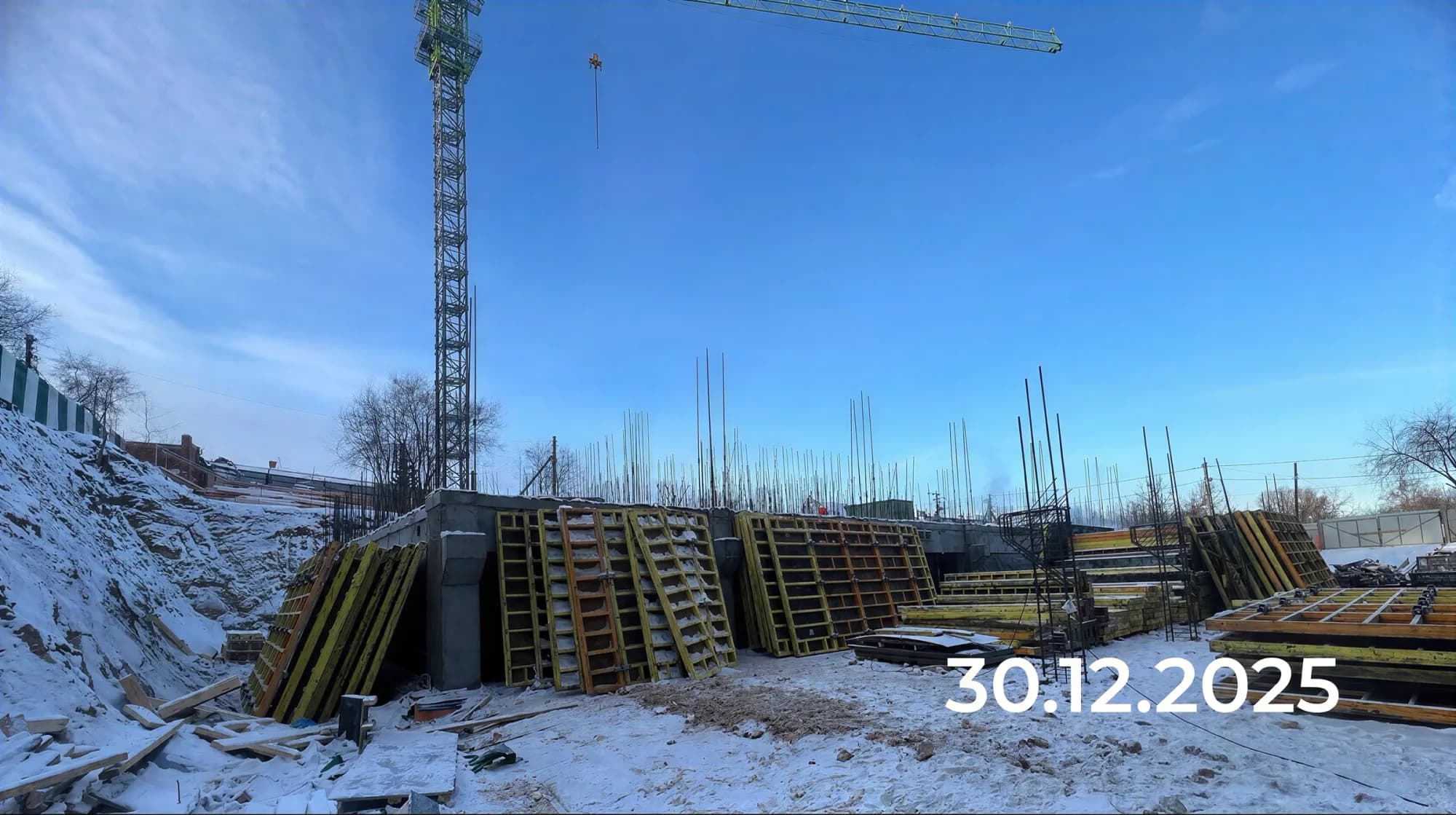Ход строительства авторской резиденции Верба, декабрь 2025, кадр 3