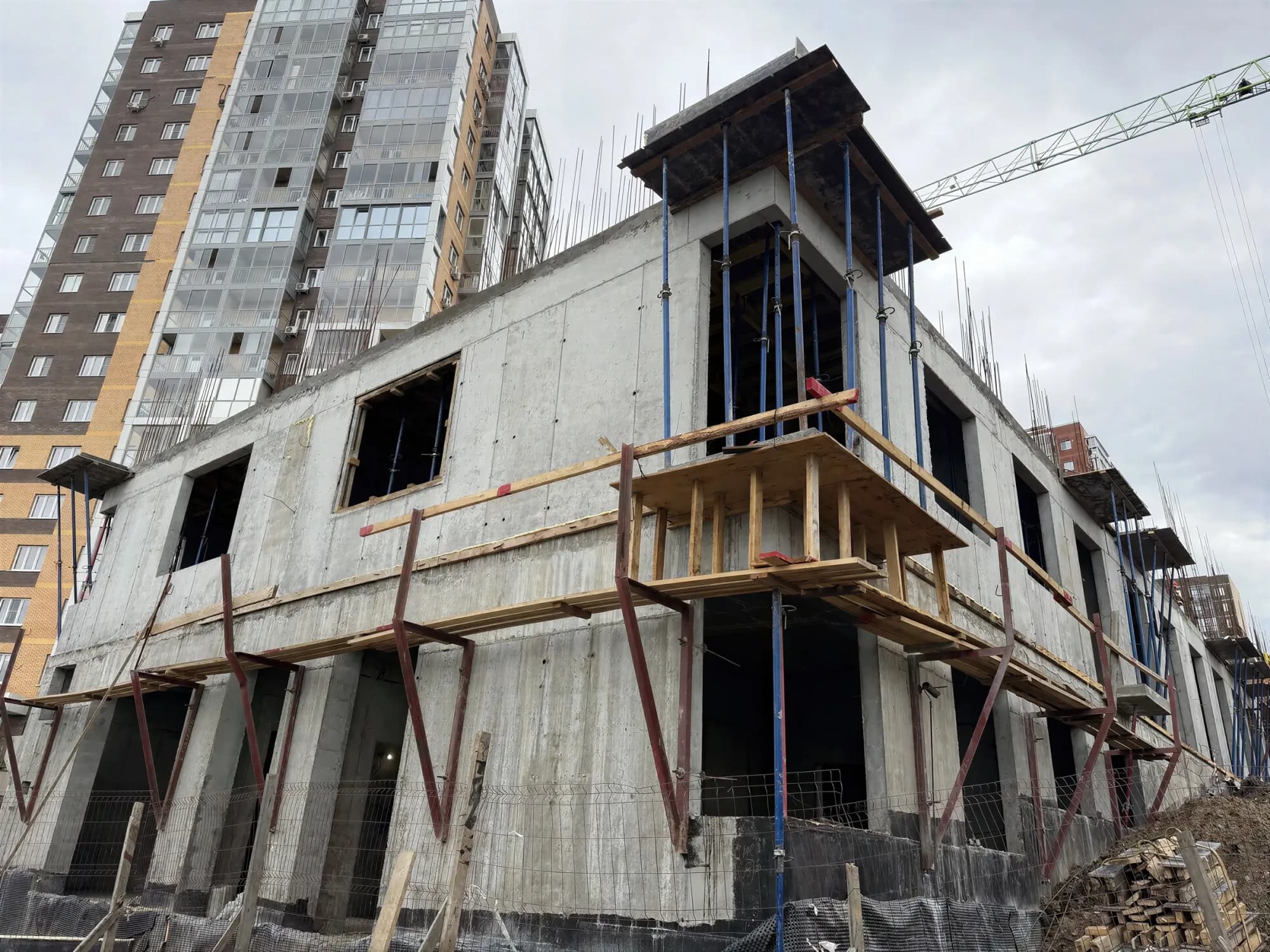 Ход строительства авторской резиденции Верба, май 2026, кадр 11